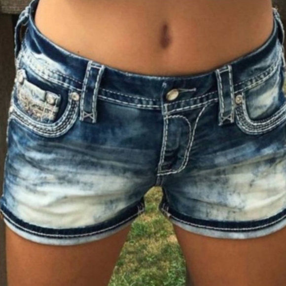 ❤️ROCK REVIVAL❤️ HANAYA ACID WASH EMBELLISHED EASY SHORTS SIZE 29 - Picture 2 of 16
